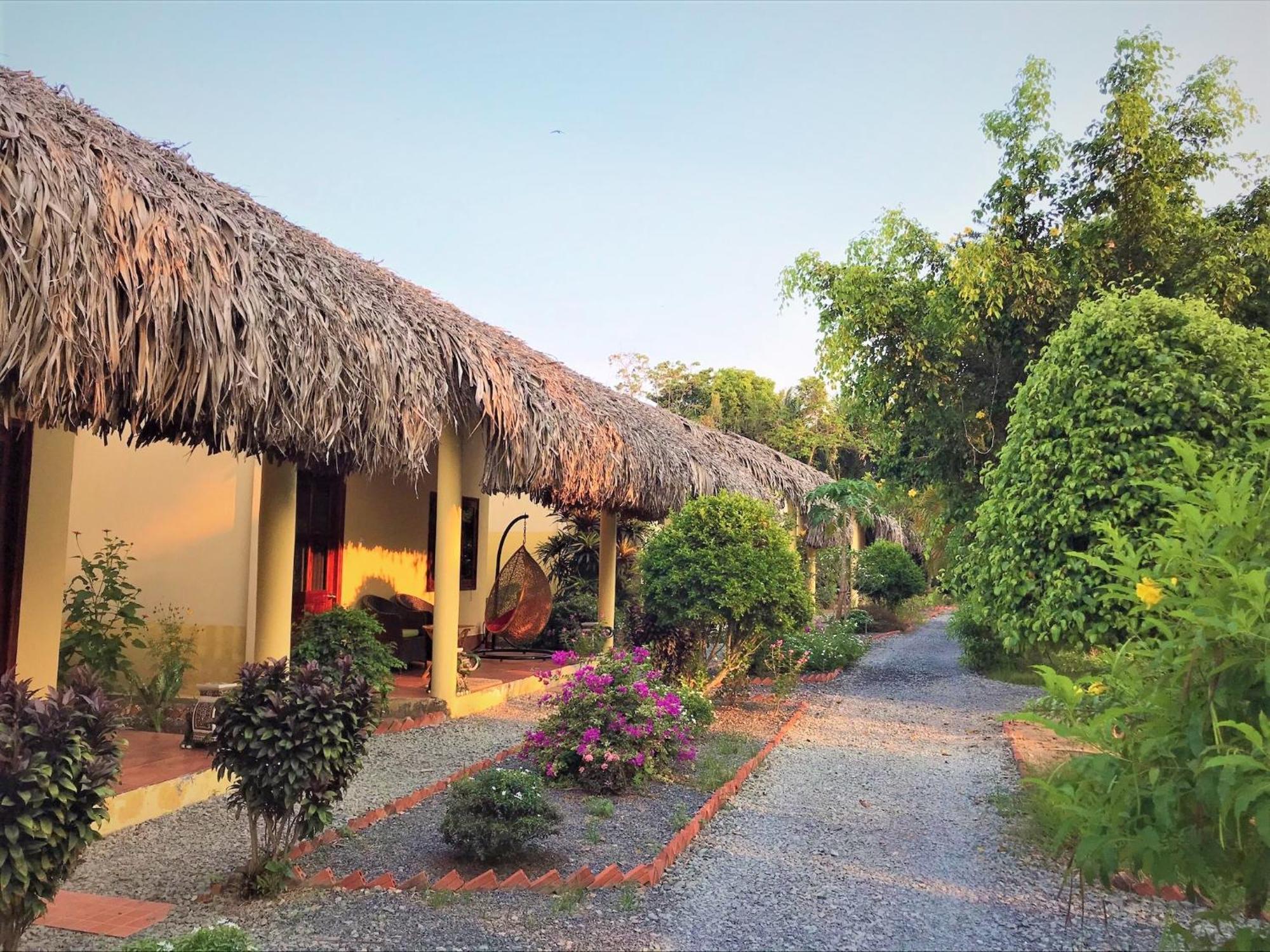 Mango Home Riverside Ben Tre Экстерьер фото